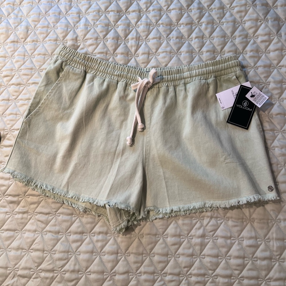 Women’s Volcom Shorts